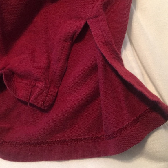 OLD NAVY TEE - Picture 5 of 7